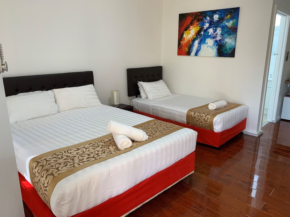 Torrumbarry Motel