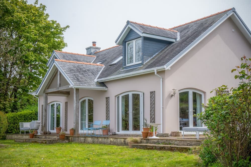 Highfield - 3 Bed - Llanmadoc