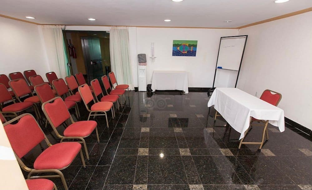 Toplantı salonu/imkânları