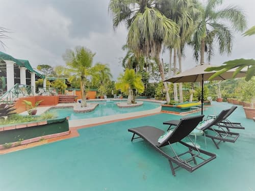 Serena Boutique Hotel