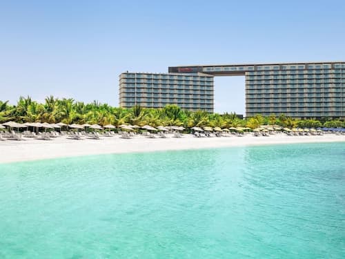 Mövenpick Resort Al Marjan Island