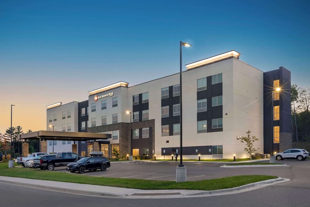 Best Western Plus Grand Rapids MN