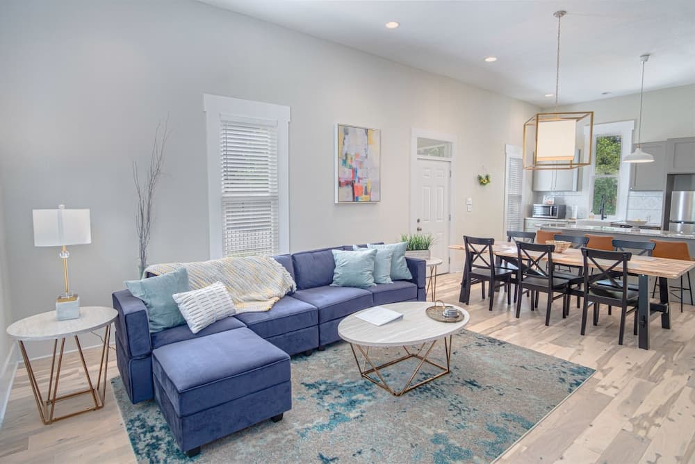 Incredible New 3br/2ba Near Downtown