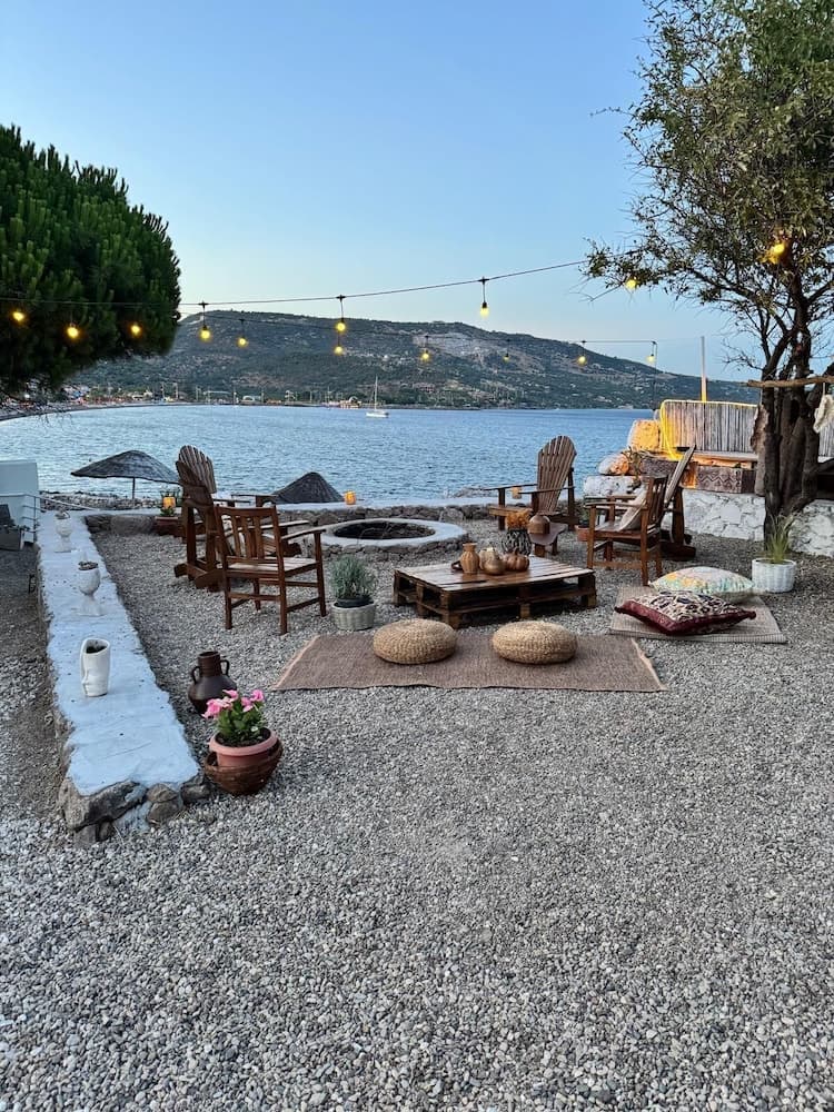 Veranda Glamping Restaurant & Beach
