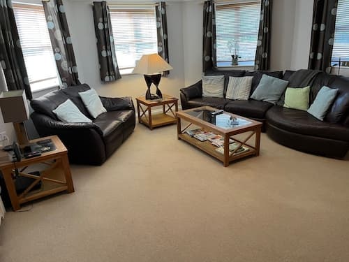 Captivating Apartment Near Gatwick
