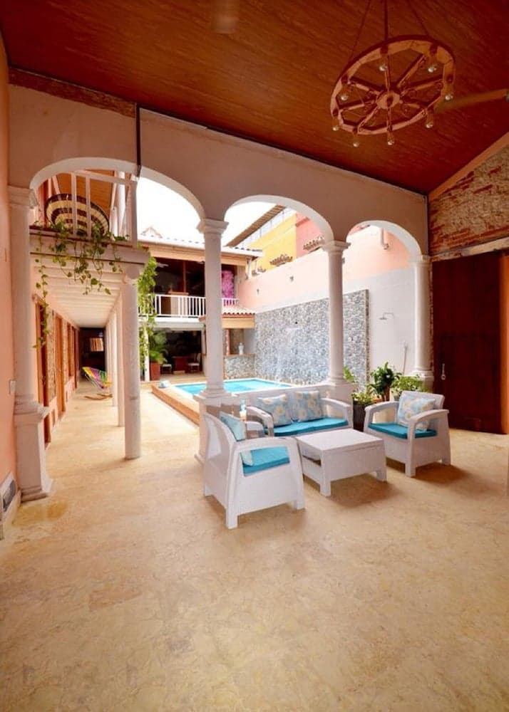 7CA2-1 CASA DE LUJO EN CARTAGENA