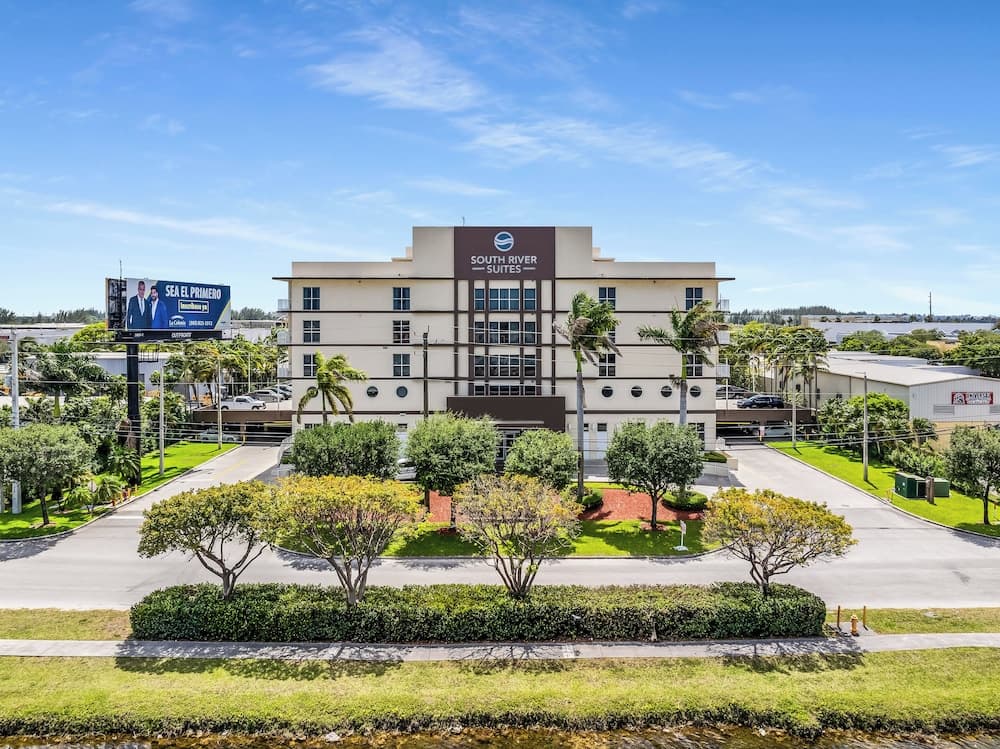 South River Suites