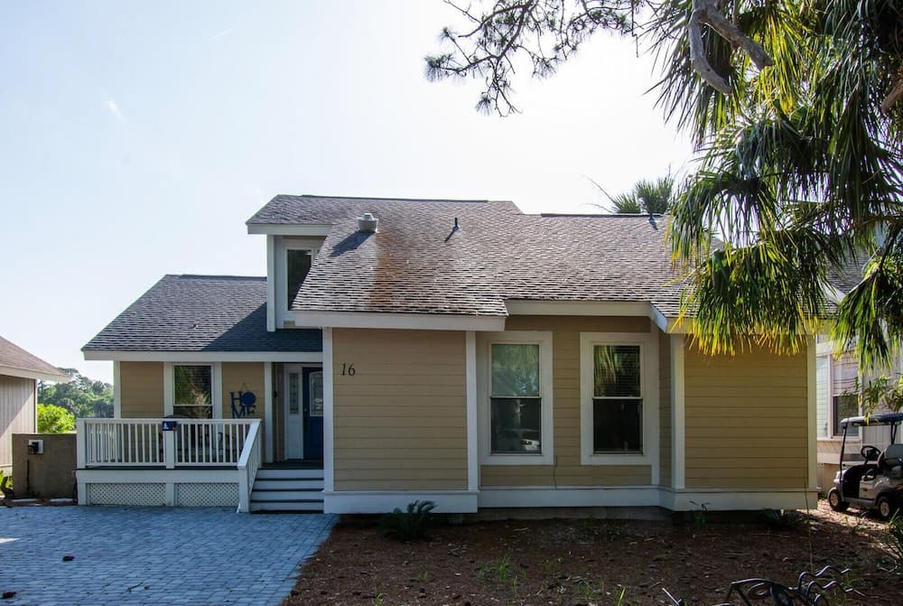 16 Fairway Club Dr Nature's Nook