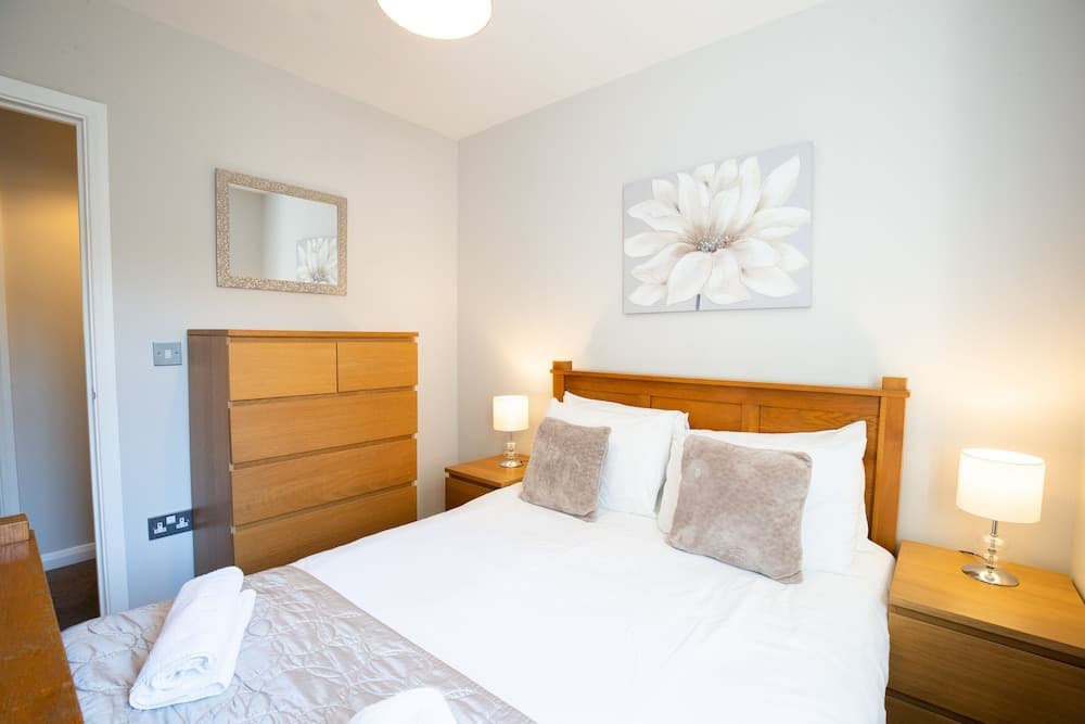 Velvet 2-bedroom Apartment, Brewery Road, Hoddesdon