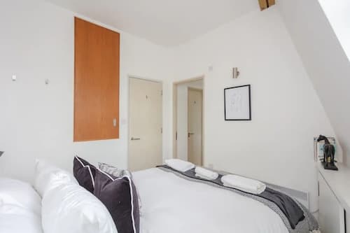 Stylish 1 Bedroom Apartment Near Northcote Road