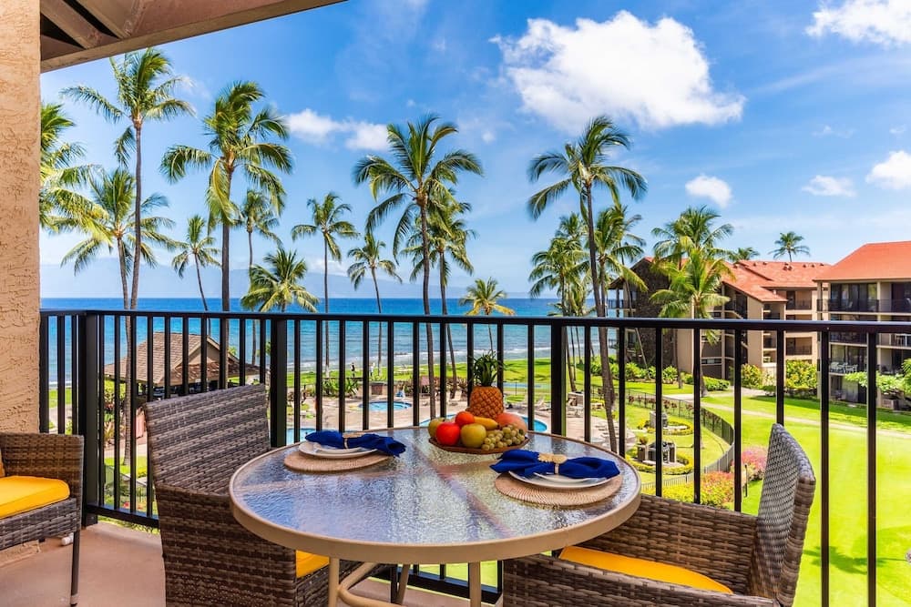 Papakea K406 OceanView 2 Bedroom/2 bath 2 Condo by RedAwning