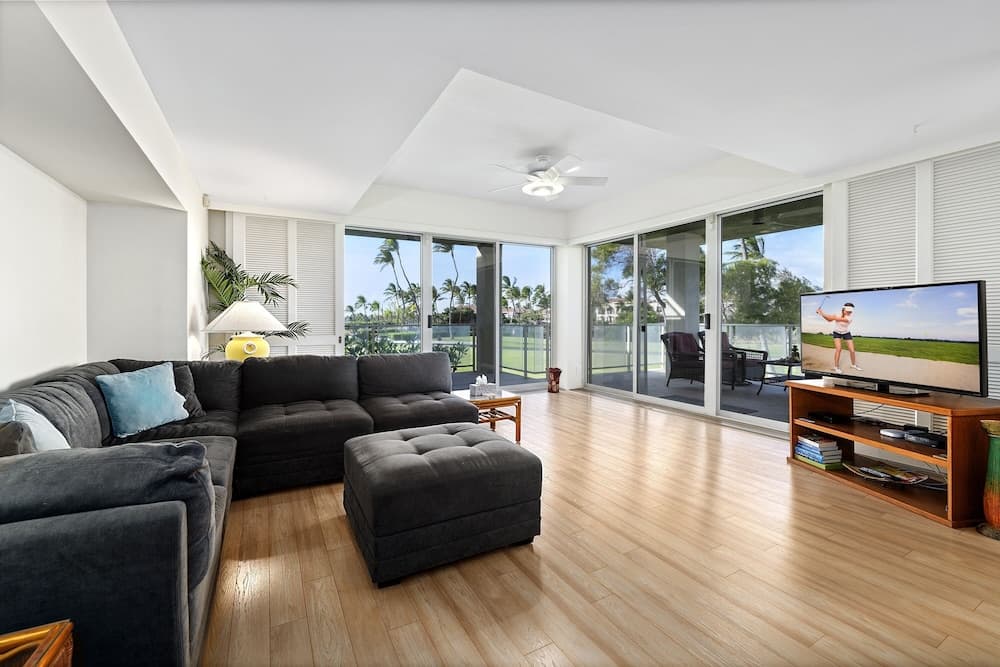 Vista Waikoloa G204 2 Bedroom Villa by RedAwning