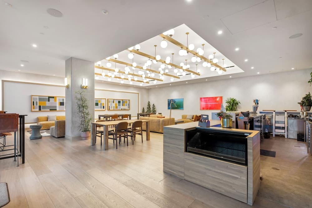 Lobi dinlenme salonu