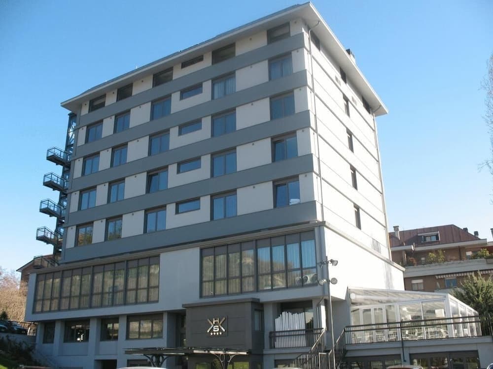 Konaklama yerinin ön cephesi