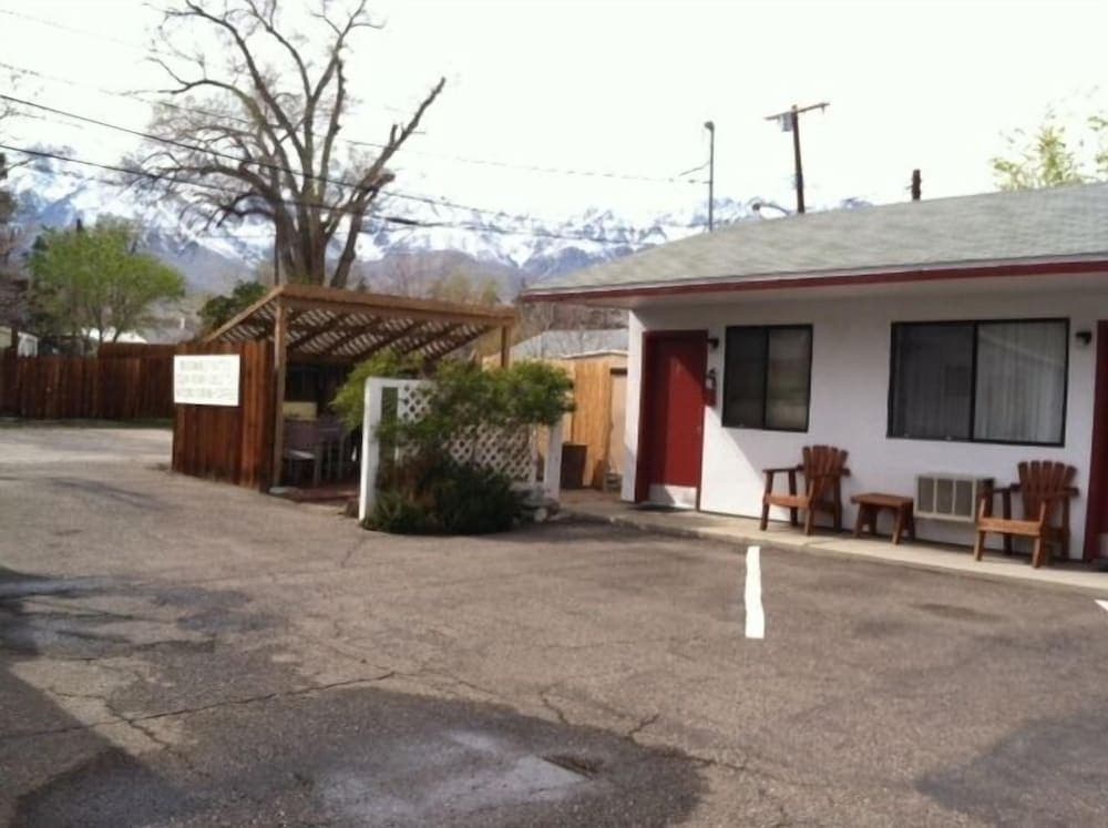 Independence Courthouse Motel