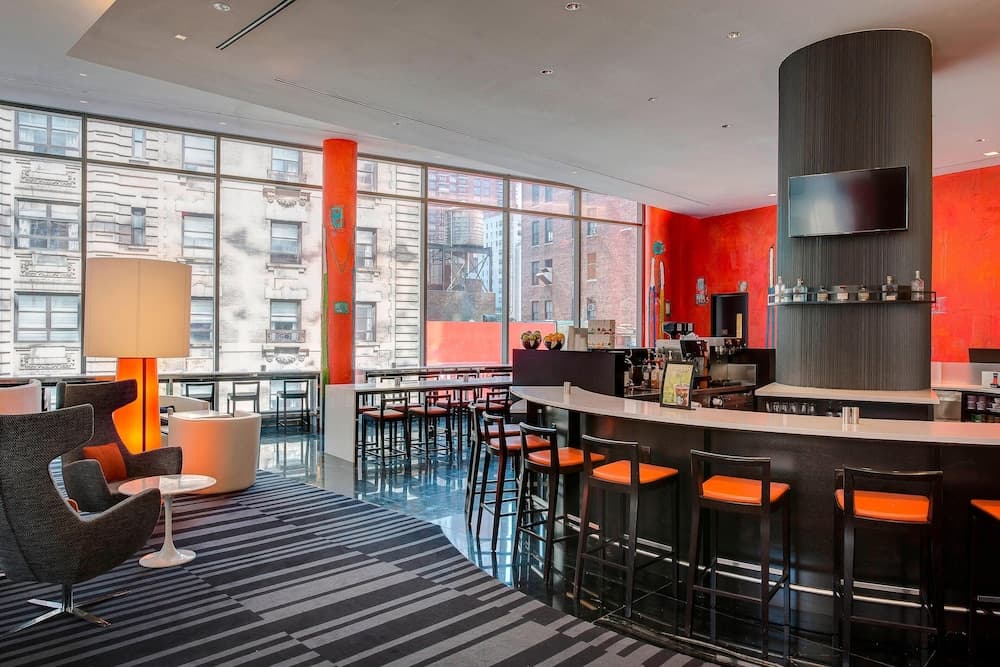 Courtyard by Marriott New York Manhattan / Central Park