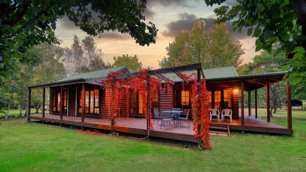 Beechworth Cedar Cottages