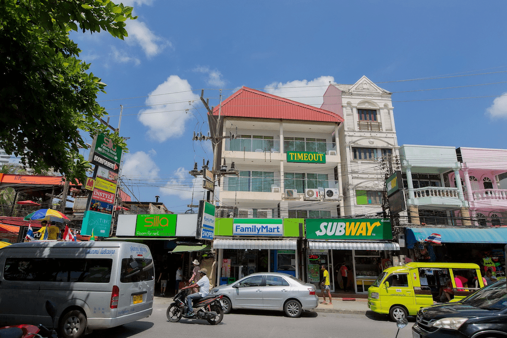 Time Out Hotel Beach Front