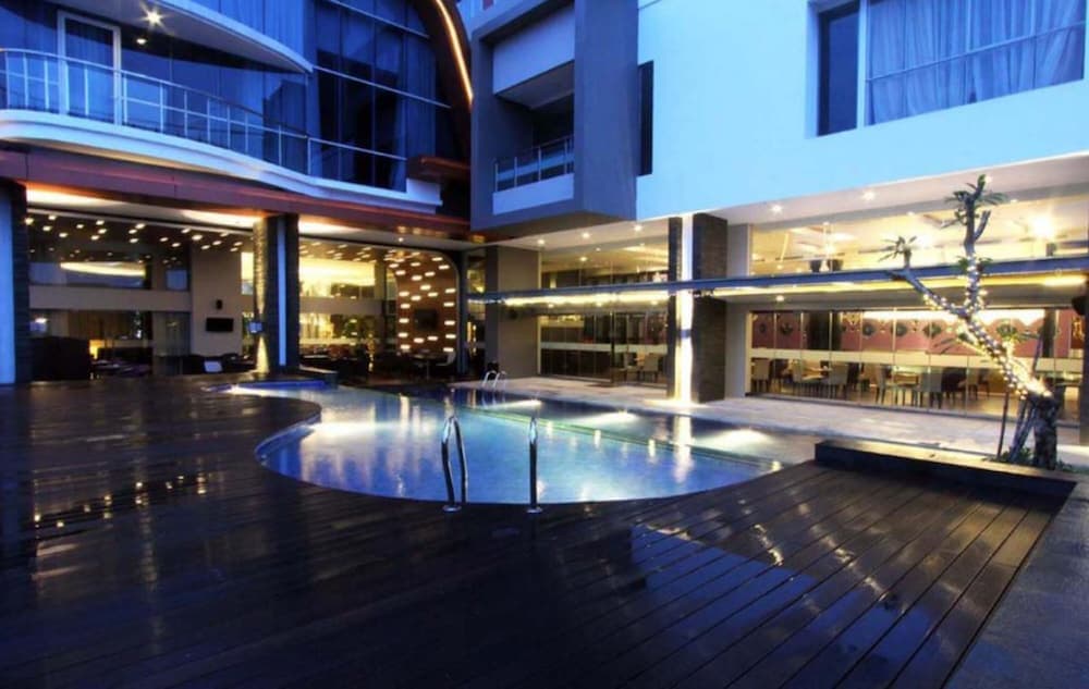 Aston Jambi Hotel & Conference Center