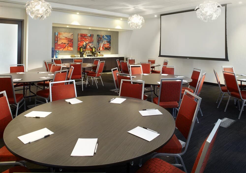 Toplantı salonu/imkânları