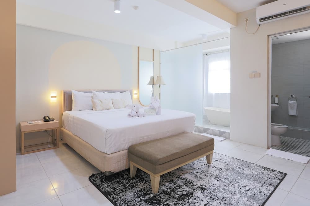 Gunawangsa Manyar Hotel Surabaya
