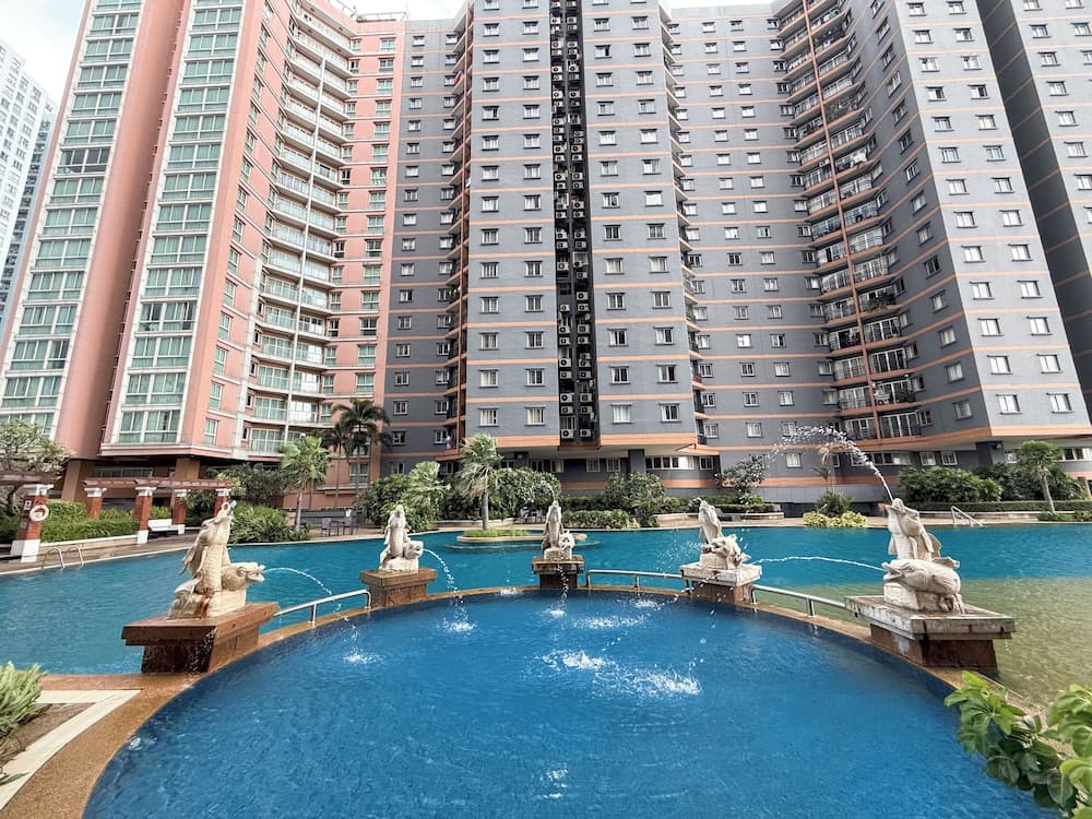 The Narathiwas Hotel & Residence Sathorn Bangkok