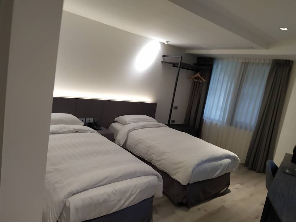 RF Hotel - Zhongxiao