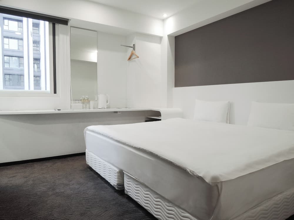 CHECK inn Express Taipei YongKang