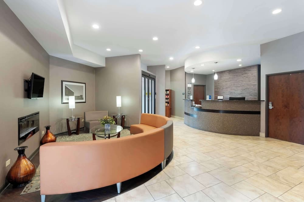 Best Western University Inn At Valparaiso