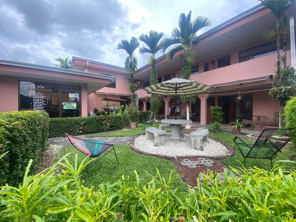 Hostel La Choza Inn