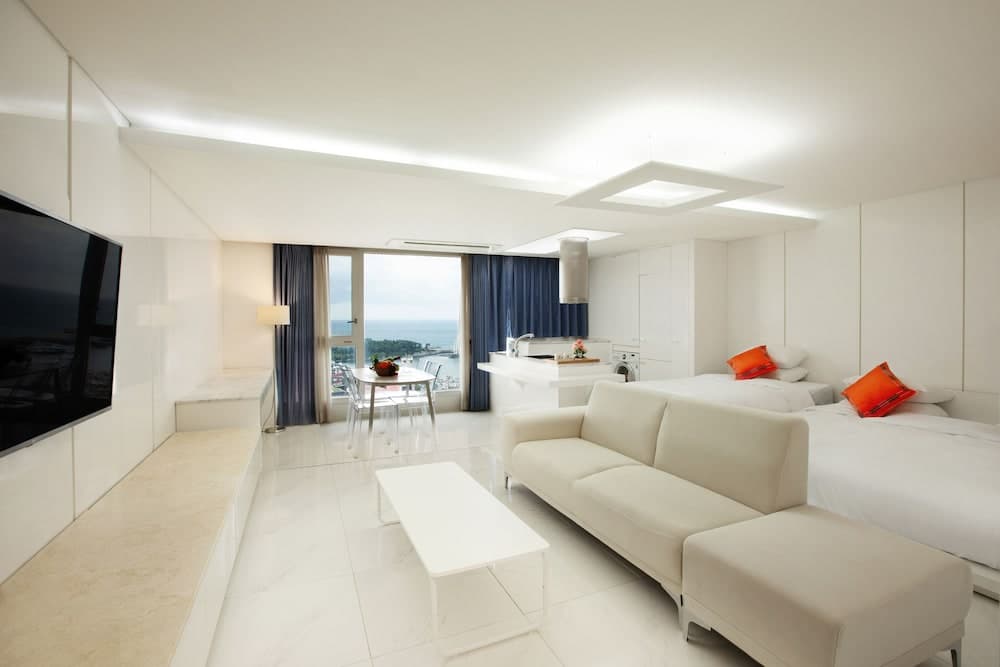 ShinShin Hotel Jeju Ocean