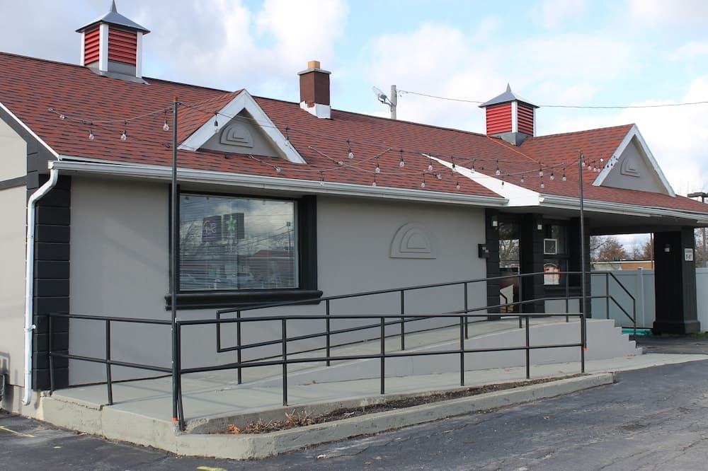 Konaklama yerinin ön cephesi