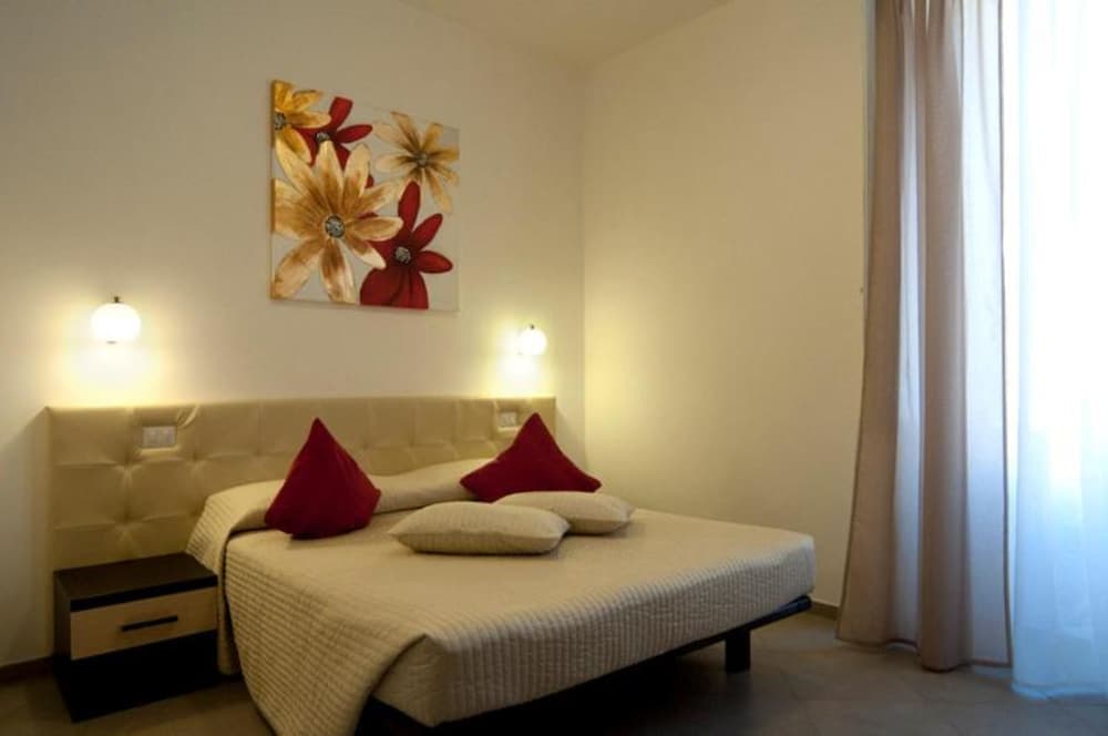 Ara Pacis Inn