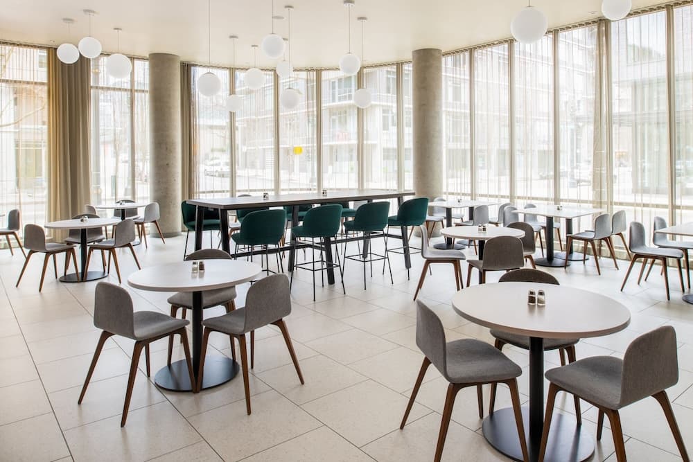 Lobi dinlenme salonu