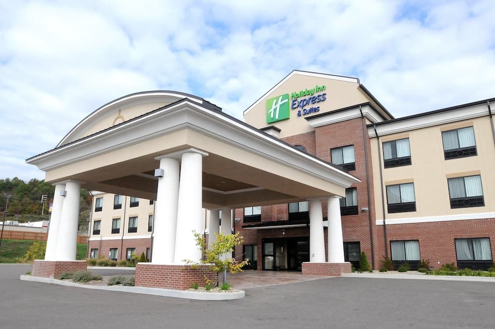 Holiday Inn Express Hotel & Suites Cambridge by IHG