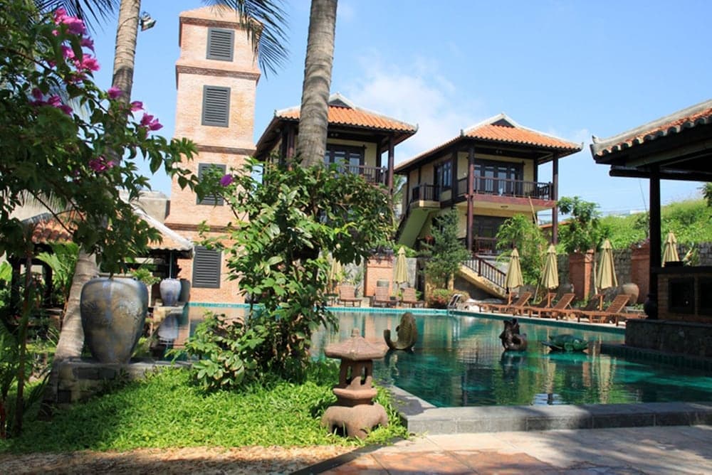 Lotus Village Resort Mui Ne