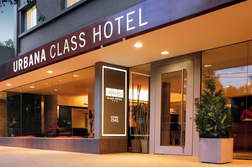 Urbana Class Hotel