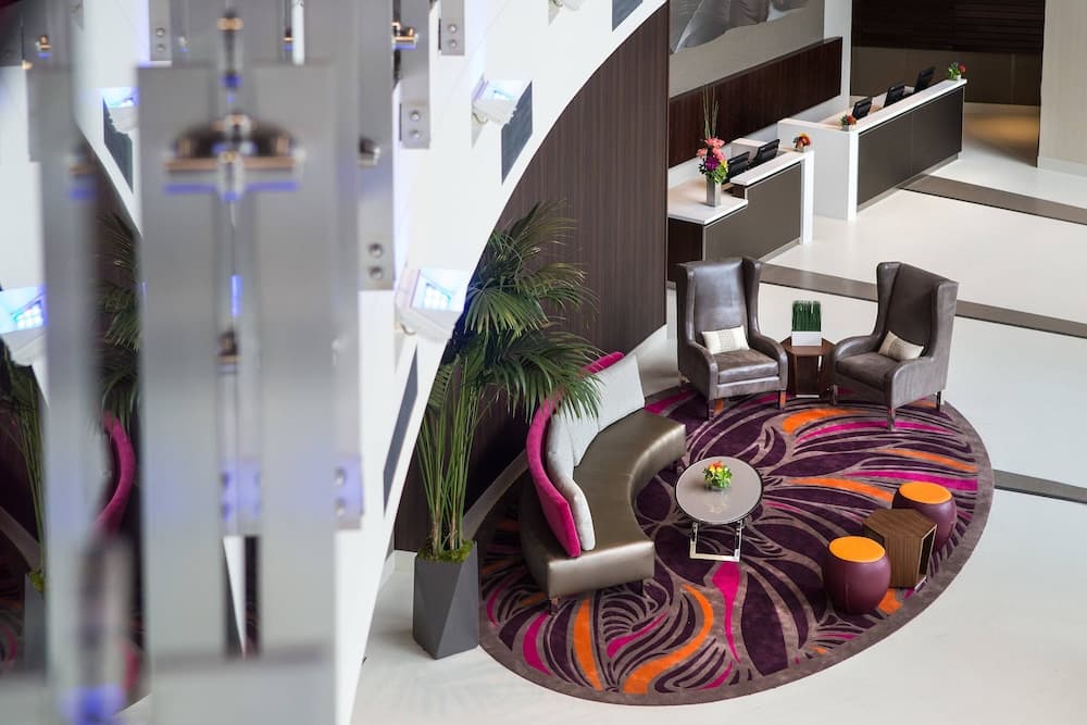 Lobi dinlenme salonu