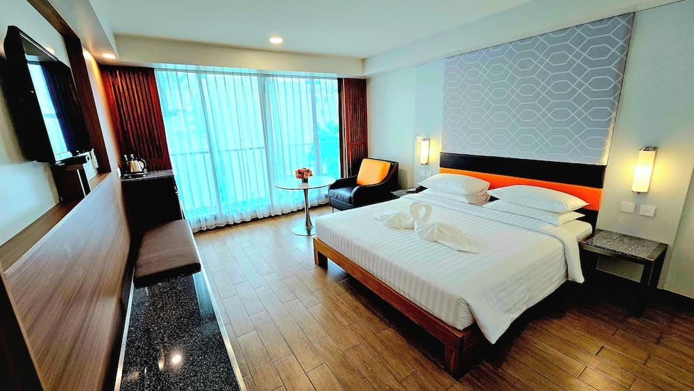 Dynasty Grande Hotel