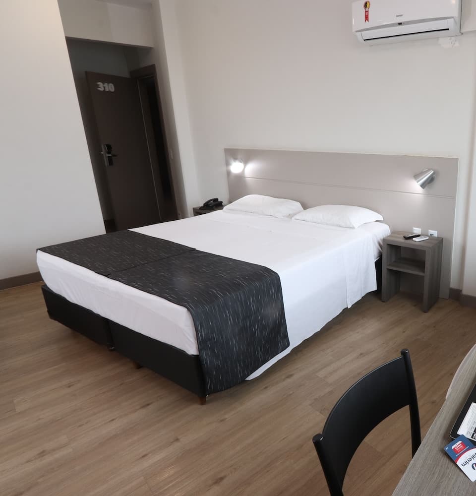 Hotel Valerim Itajaí