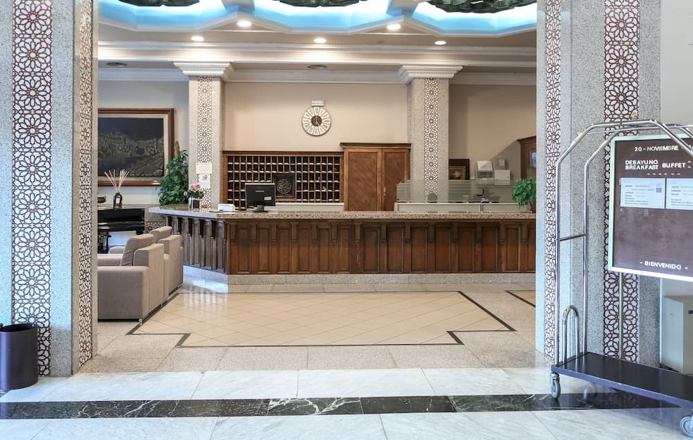 Hotel Zentral Mayoral