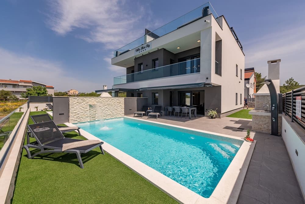 Villa Blue Sky 2