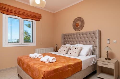 Matina s Family House With Your Private Jacuzzi - Matina s Family House With Your Private Jacuzzi