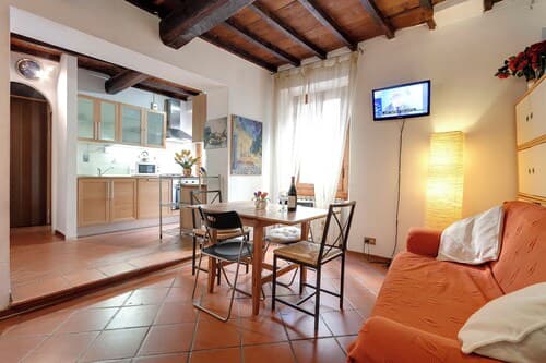 Bellismo Apartment for 4 People Santa Maria Novella Florence Center