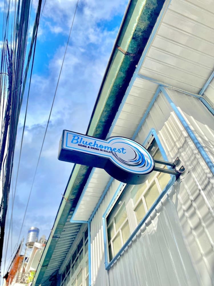 Konaklama yerinin ön cephesi