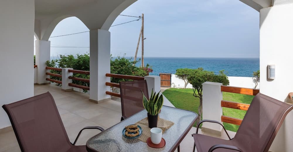 Nami Villa Airport by Airstay