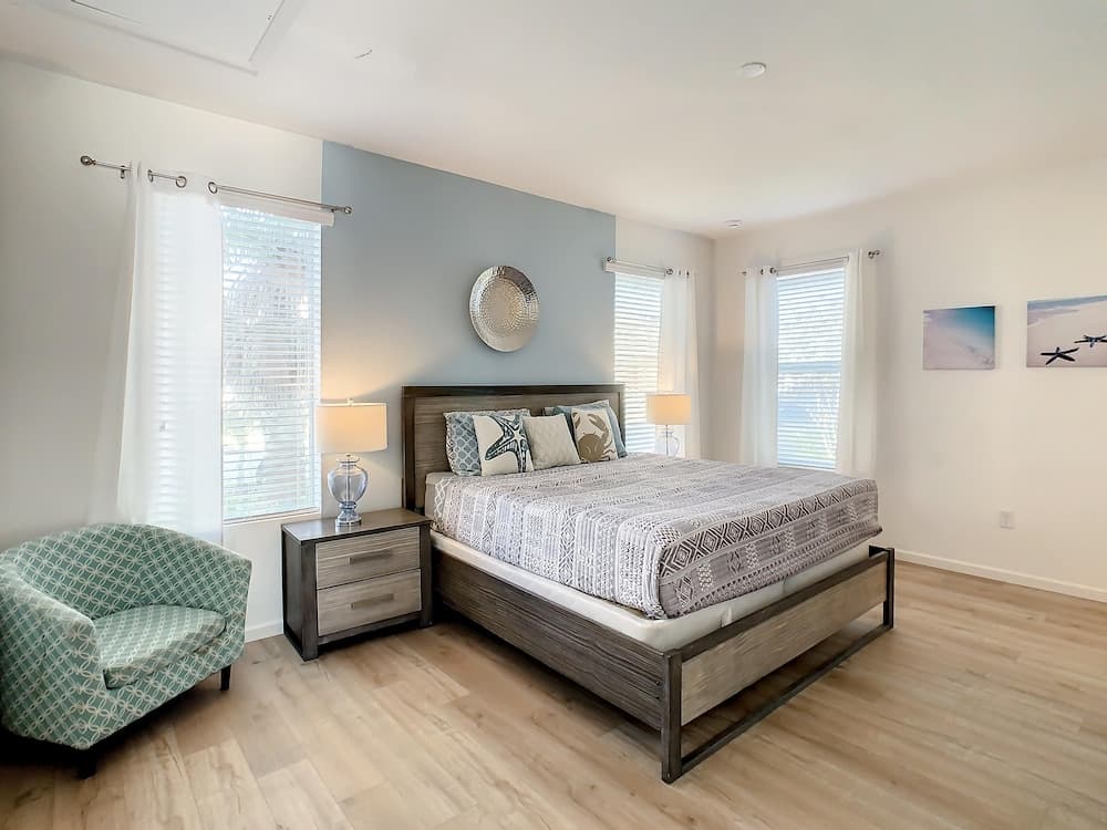Sonoma Resort, Private Pool, and Much More!!