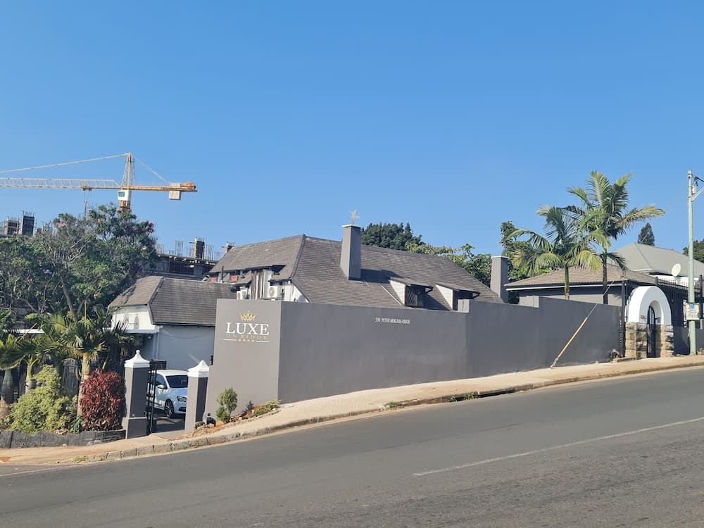 Luxe on Ridge