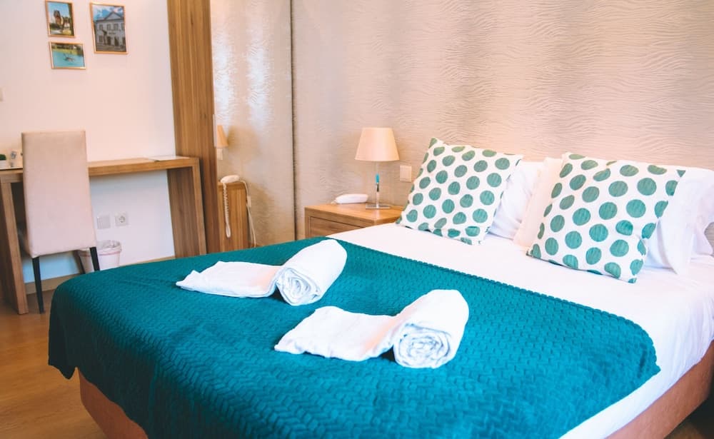 Laurus Hotel