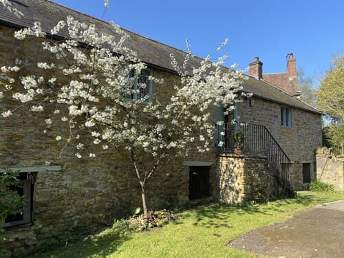 Beautiful Barn Conversion With Wood-burning Stove